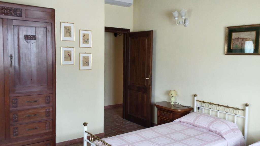 فيلا Agriturismo Podere La Cascata ماسا ماريتيما المظهر الخارجي الصورة